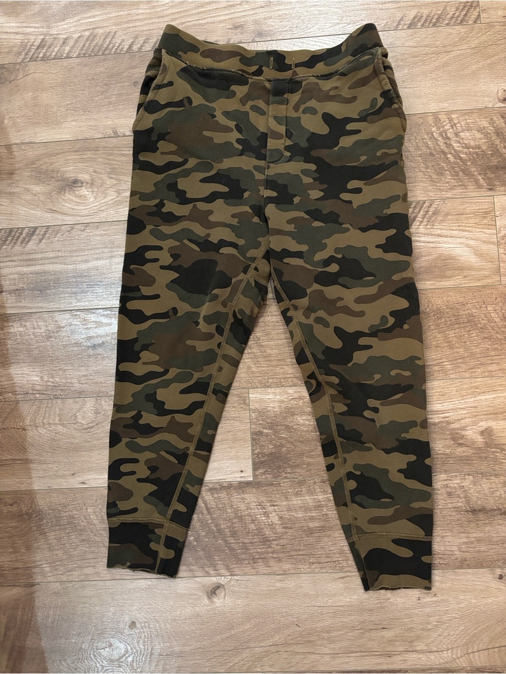 Nili Lotan Nolan Camo Jogger Pants size M